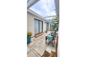 159 DARBY COURT, DUNEDIN, FL 34698 Sold 10/17/24