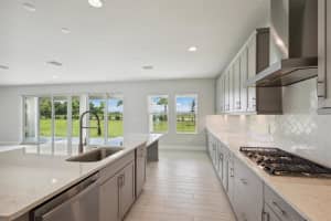 6131 HIDDEN BRANCH DRIVE, APOLLO BEACH, FL 33572 Sold 11/15/24