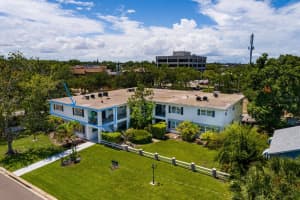 321 35TH AVENUE, ST PETERSBURG, FL 33704 Sold 10/31/24