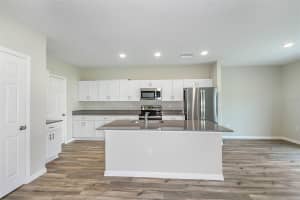 1571 ELLESMERE AVENUE, HAINES CITY, FL 33844 Sold 01/09/25