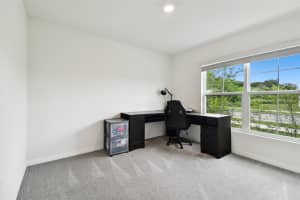 803 18TH AVENUE, RUSKIN, FL 33570 Sold 10/25/24