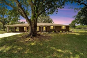 602 SHELL POINT ROAD, RUSKIN, FL 33570 Sold 03/03/25