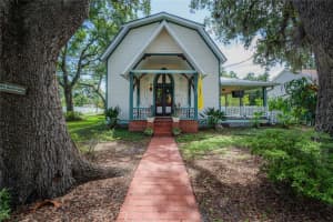 7002 SHAMROCK ROAD, TAMPA, FL 33616 Sold 09/24/24