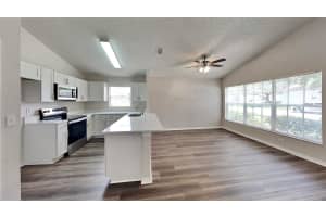 1726 TROPICANA WAY, VALRICO, FL 33594 Sold 10/04/24