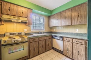 14404 REUTER STRASSE CIRCLE, TAMPA, FL 33613 Sold 09/10/24