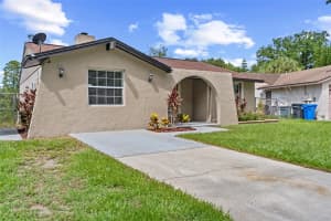 16124 FOXFIRE DRIVE, TAMPA, FL 33618 Sold 03/17/25