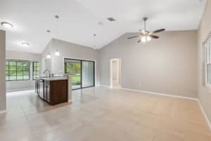7613 PIPING ROCK COURT, NEW PORT RICHEY, FL 34654 Sold 05/13/25