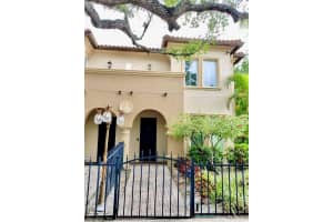 3817 DALE AVENUE, TAMPA, FL 33609 Sold 12/03/24