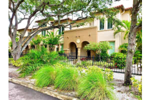 3817 DALE AVENUE, TAMPA, FL 33609 Sold 12/03/24
