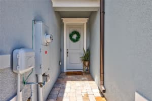 11322 BEACH WALK WAY, ST PETERSBURG, FL 33716 Sold 03/06/25