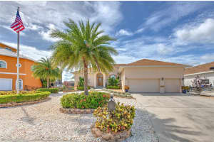 816 GOLF ISLAND DRIVE, APOLLO BEACH, FL 33572 Sold 09/06/24