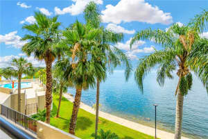 6035 SEA RANCH DRIVE, HUDSON, FL 34667 Sold 01/31/25