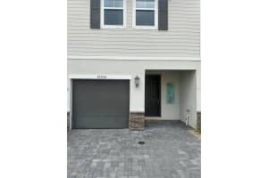 15054 BLUE QUAKER PLACE, TAMPA, FL 33613 Sold 12/18/24