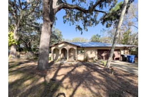 11104 CRESCENT LAKE DRIVE, RIVERVIEW, FL 33578 Sold 11/05/24