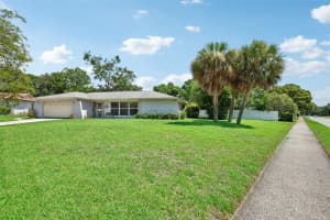 2812 SPANISH OAK COURT, CLEARWATER, FL 33761 Sold 10/04/24