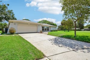 2812 SPANISH OAK COURT, CLEARWATER, FL 33761 Sold 10/04/24