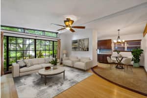 4717 LAUREL ROAD, TAMPA, FL 33629 Sold 09/12/24