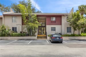 3806 LAKE DRIVE, TAMPA, FL 33614 Sold 12/25/24