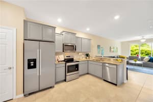 5114 SYLVESTER LOOP, TAMPA, FL 33610 Sold 09/12/24