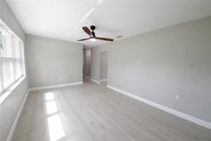 2317 1ST AVENUE, PALMETTO, FL 34221 Sold 11/21/24