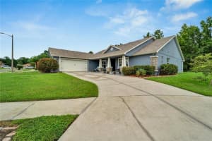 2821 BLACKWATER CREEK DRIVE, LAKELAND, FL 33810 Sold 03/28/25