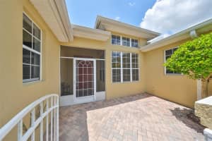 2452 KENSINGTON GREENS DRIVE, SUN CITY CENTER, FL 33573 Sold 10/29/24