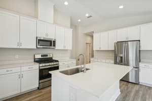 12404 OAK HILL WAY, PARRISH, FL 34219 Sold 05/16/25