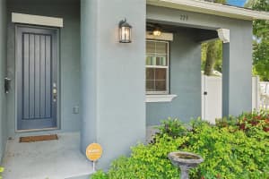 723 12TH AVENUE, ST PETERSBURG, FL 33701 Sold 12/20/24