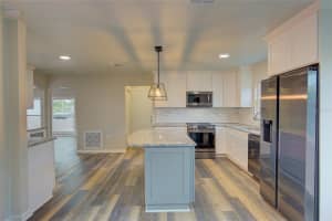 8101 HIXTON DRIVE, PORT RICHEY, FL 34668 Sold 11/10/24