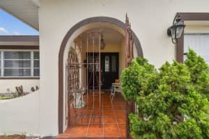675 115TH AVENUE, TREASURE ISLAND, FL 33706 Sold 09/18/24