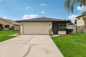 427 LAKE DAISY DRIVE, WINTER HAVEN, FL 33884 Sold 03/05/25