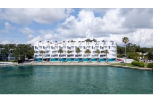 4950 BAYSHORE BOULEVARD, TAMPA, FL 33611 Sold 10/31/24