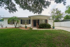10705 LAKE CARROLL WAY, TAMPA, FL 33618 Sold 09/26/24