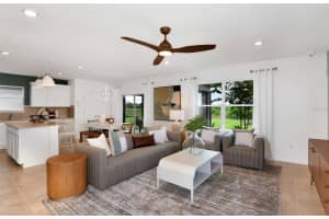 10607 HIDDEN BANKS GLEN, PARRISH, FL 34219 Sold 05/30/25