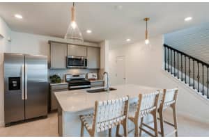 6221 HIDDEN BRANCH DRIVE, APOLLO BEACH, FL 33572 Sold 10/16/24