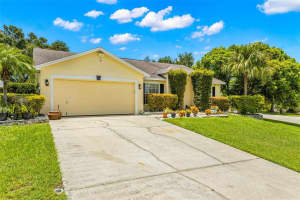6555 FOX TREE LANE, LAKELAND, FL 33813 Sold 04/15/25