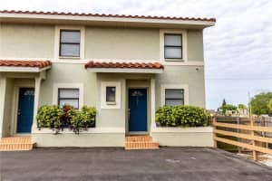 6504 Abaco Dr #101, APOLLO BEACH