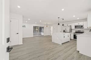 989 7TH AVE NE, LARGO, FL 33770 Sold 10/18/24