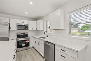 989 7TH AVE NE, LARGO, FL 33770 Sold 10/18/24