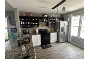 566 CONURE ST STREET, APOPKA, FL 32712 Sold 11/01/24