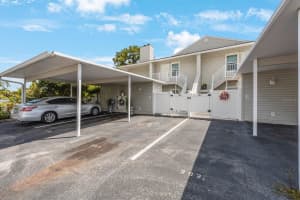 8350 SAVANNAH TRACE CIRCLE, TAMPA, FL 33615 Sold 02/14/25