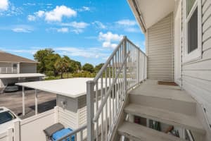 8350 SAVANNAH TRACE CIRCLE, TAMPA, FL 33615 Sold 02/14/25