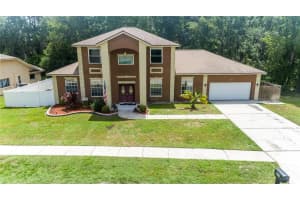 641 WHISPERING LAKES BOULEVARD, TARPON SPRINGS, FL 34688 Sold 12/13/24