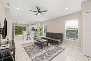 11555 HAMMOCKS GLADE DRIVE, RIVERVIEW, FL 33569 Sold 09/04/24