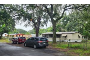 3205 OAKLAND ROAD, LAKELAND, FL 33801 Sold 03/21/25