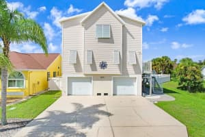 944 APOLLO BEACH BOULEVARD, APOLLO BEACH, FL 33572 Sold 04/25/25