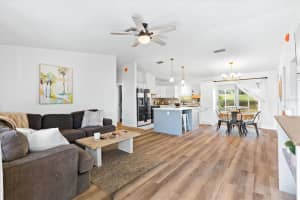 719 HEATHROW AVENUE, LADY LAKE, FL 32159 Sold 10/08/24