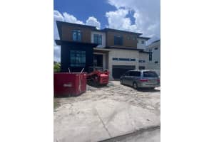 619 ONTARIO AVENUE, TAMPA, FL 33606 Sold 12/30/24