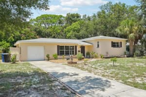 1580 ROBINSON DRIVE, SAINT PETERSBURG, FL 33710 Sold 02/21/25