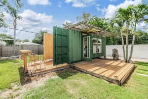 105 AURORA AVENUE, CLEARWATER, FL 33765 Sold 12/30/24